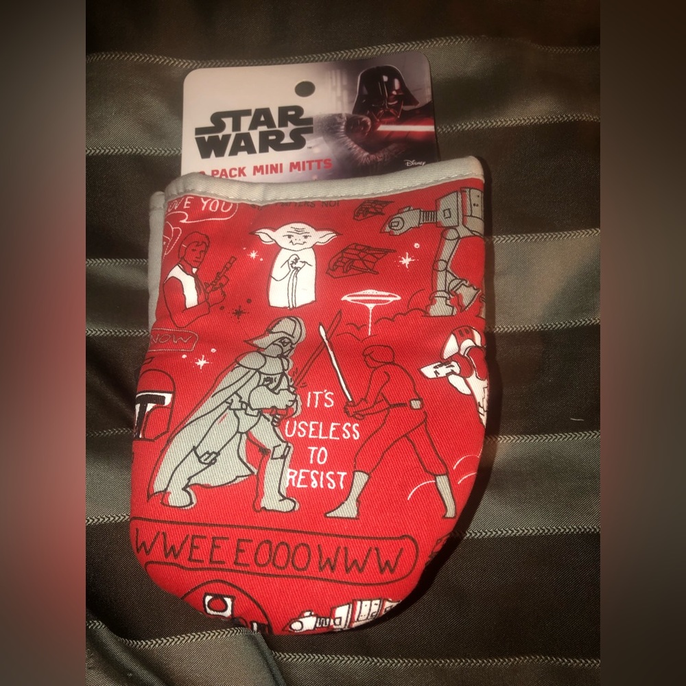 Star Wars Oven Mitts
